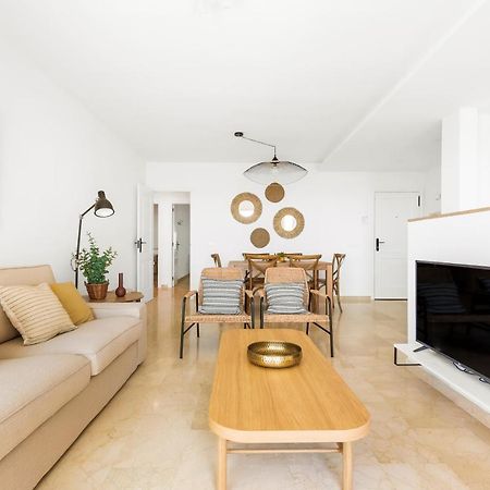 Beach Apartment With Terrace And Private Parking Radazul Exterior photo