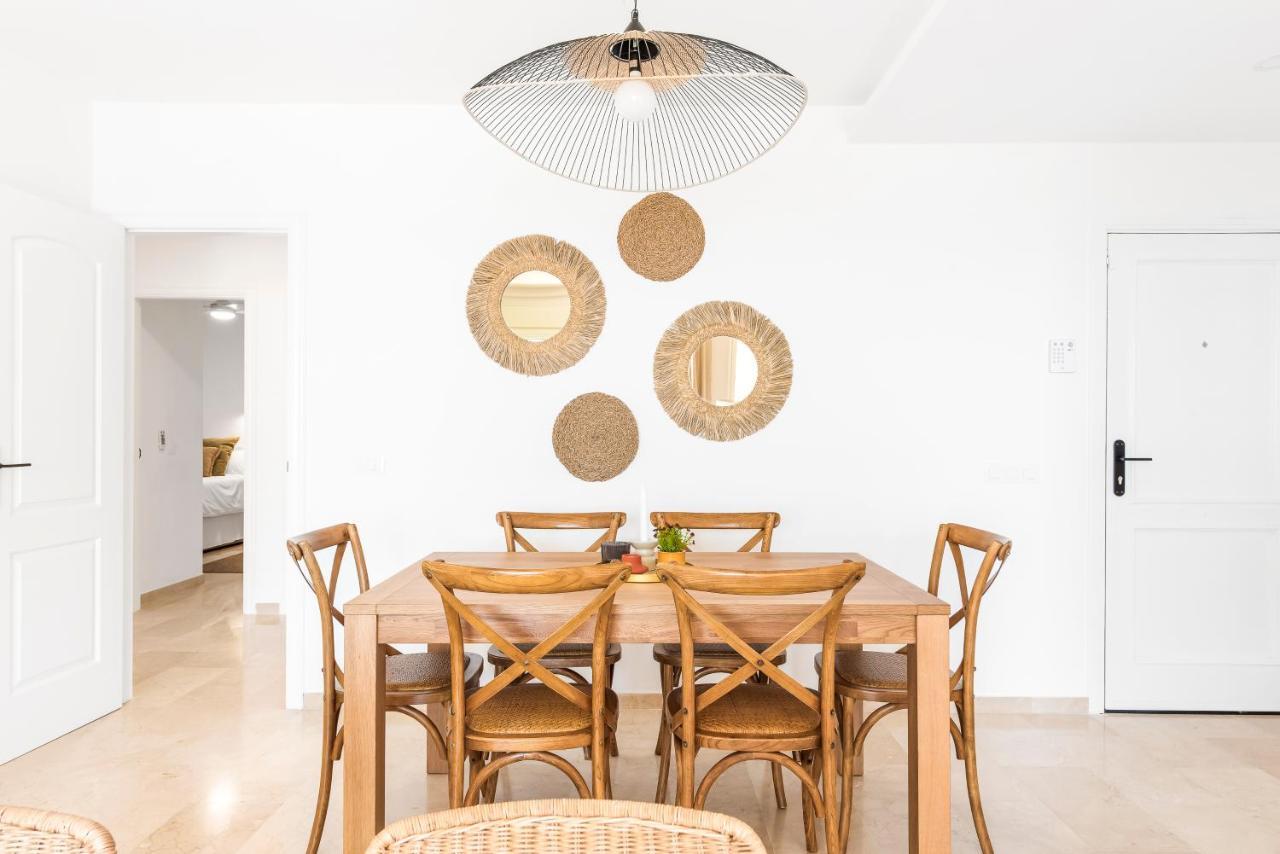 Beach Apartment With Terrace And Private Parking Radazul Exterior photo