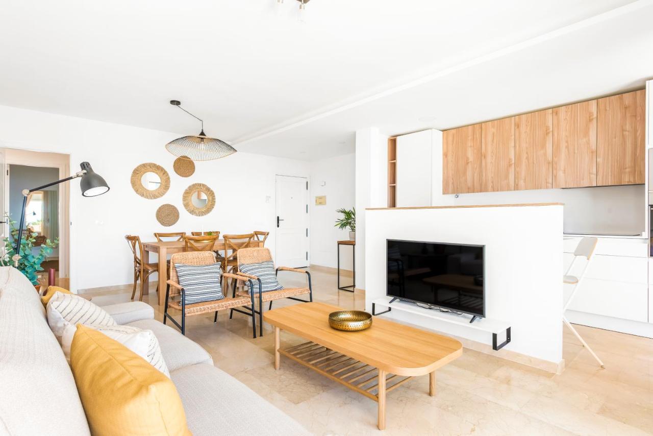 Beach Apartment With Terrace And Private Parking Radazul Exterior photo