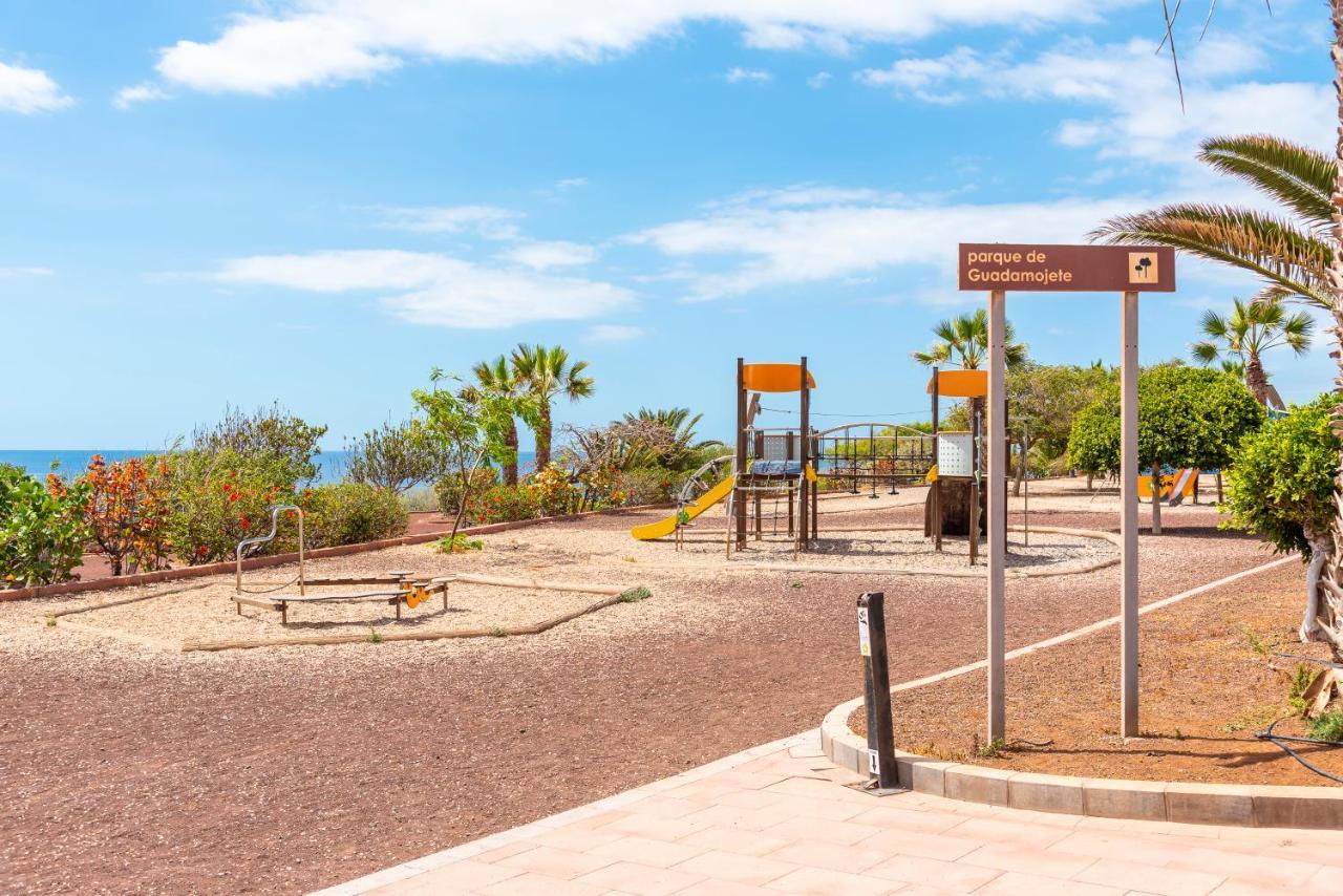 Beach Apartment With Terrace And Private Parking Radazul Exterior photo